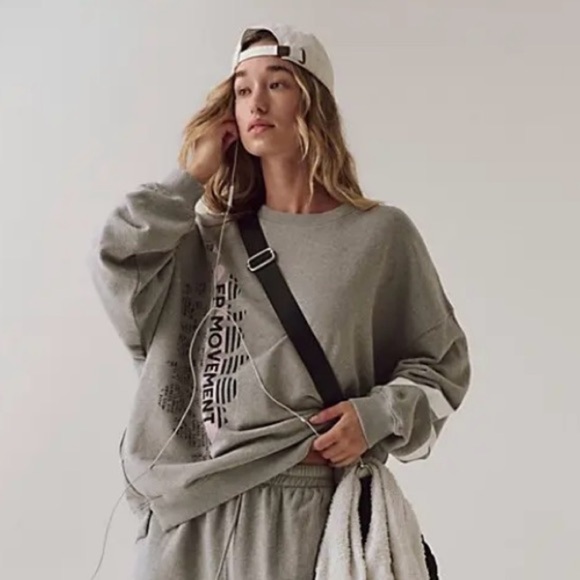 Free People Tops - Free People Movement All Star Logo Pullover Sweatshirt Size M NEW